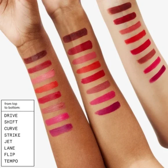 Glossier G Suit Soft Touch Lip Creme - Picture 11 of 16